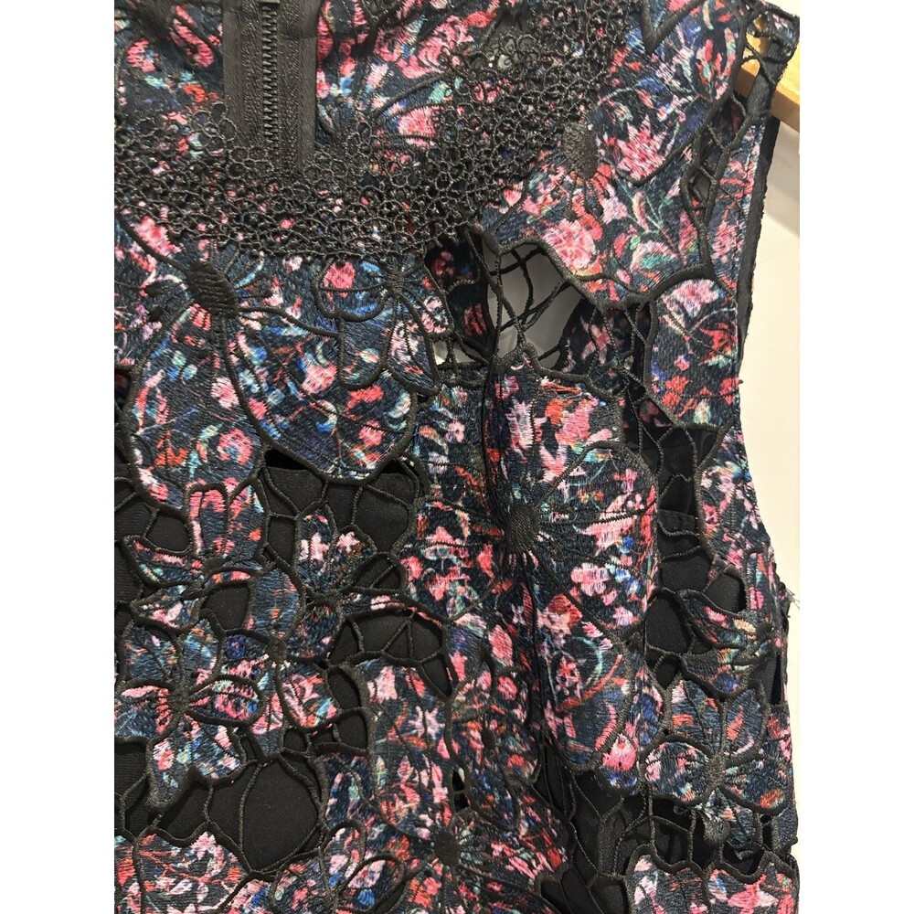 ELIE TAHARI $498 Floral Embroidered Lined Sheath Dress Size 4 Pink/black EUC - Picture 6 of 9